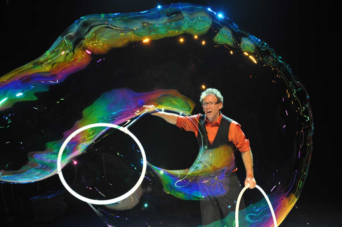 TOO COOL: Louis Pearl, The Amazing Bubble Man, will play the Edgemar Center for the Arts. (Photo courtesy Peter Day)
