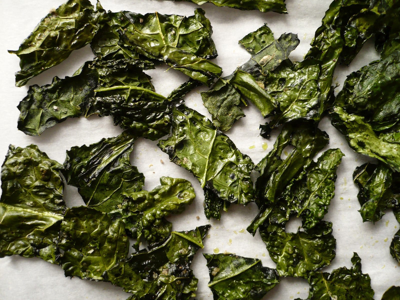 Instead of reaching for the Cool Ranch Doritos, try a healthier option by baking some nutritious kale chips with some olive oil and sea salt or create your own marinade. (Photo courtesy Google Images)