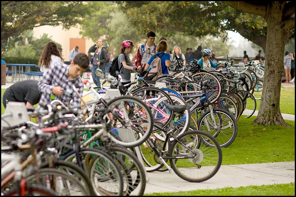 Samohi students lock up their bikes. (File photo)