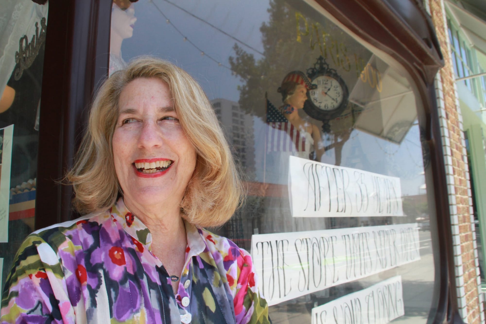  Susan Lieberman (Daniel Archuleta)