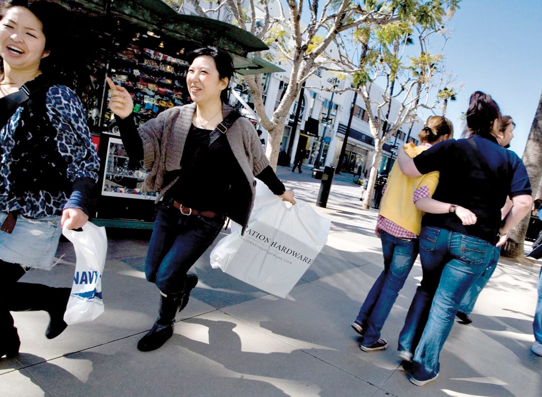 LOCAL: A survey of shoppers conducted by the Buy Local Campaign steering committee showed that the majority of residents believe it is important to shop locally but Santa Monica needs more stores like Target or K-Mart. Pictured: Shoppers make their way down the Third Street Promenade. (File photo)