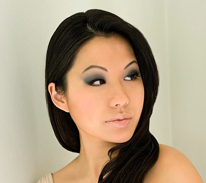 Considered one of the best violinists in the world, Sarah Chang will be performing this Sunday, Oct. 6, at Barnum Hall with New West Symphony, which will present a series of Sunday concerts at the historic venue.