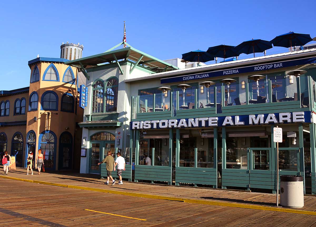 WELCOME: The newly-opened Ristorante Al Mare is located on the Santa Monica Pier. (Photo courtesy Roy Persinko)